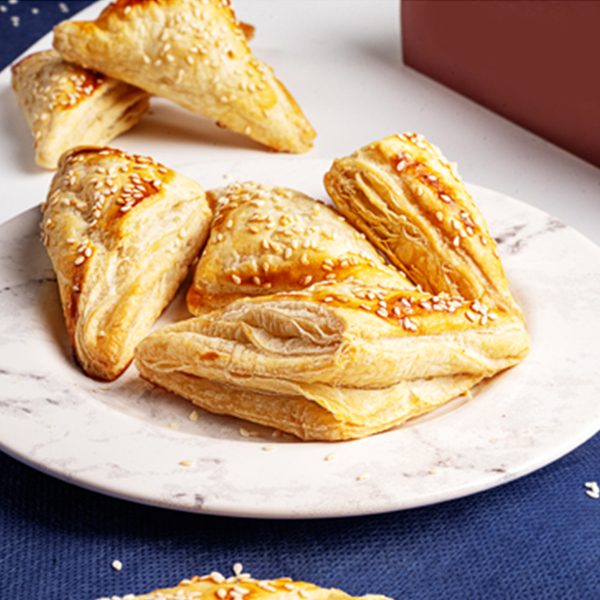 MINI FOLHADO FRANGO C REQUEIJAO 1KG